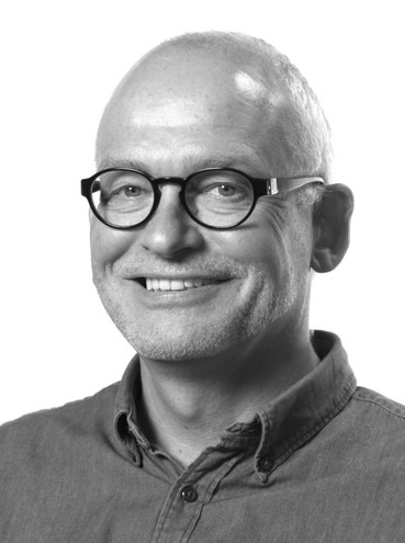 Professor Kaare Christensen, SDU, siger:
Jeg er utrolig glad for at kunne fortsætte arbejdet med DARC III og samarbejdet med VELUX FONDEN. Vores fælles indsats har givet et løft til aldringsforskningen og mere viden om de allerældste.